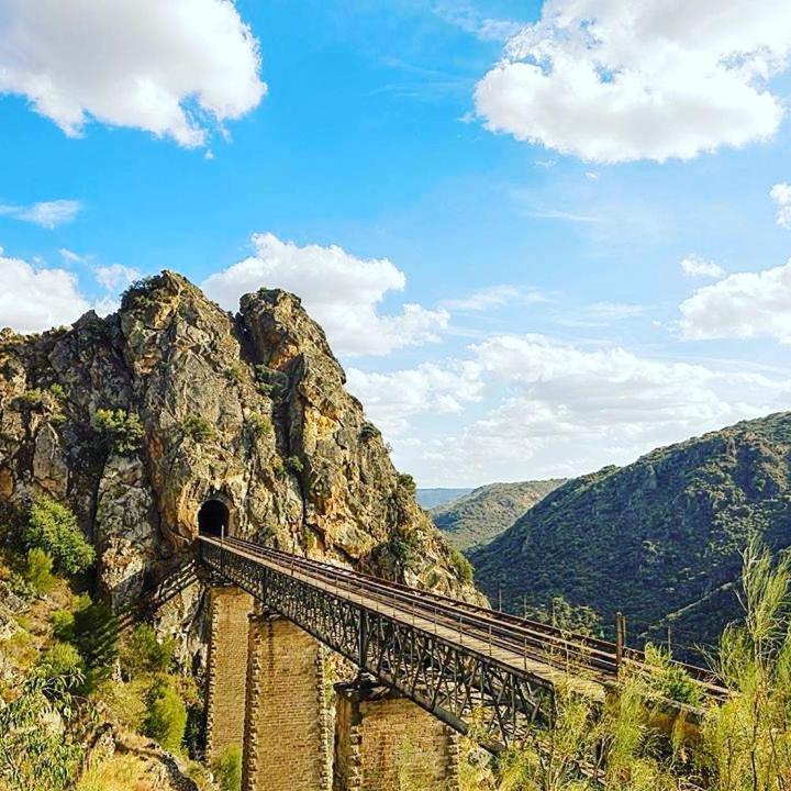Camino De Hierro Villa Bermellar ภายนอก รูปภาพ